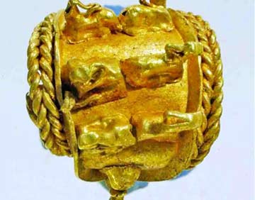 Bộ trang sức bằng vàng nghìn năm tuổi