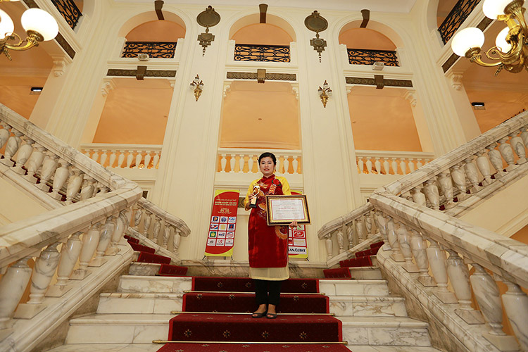 Cửu Long Jewelry nhận giải thưởng thương hiệu Vàng Việt Nam