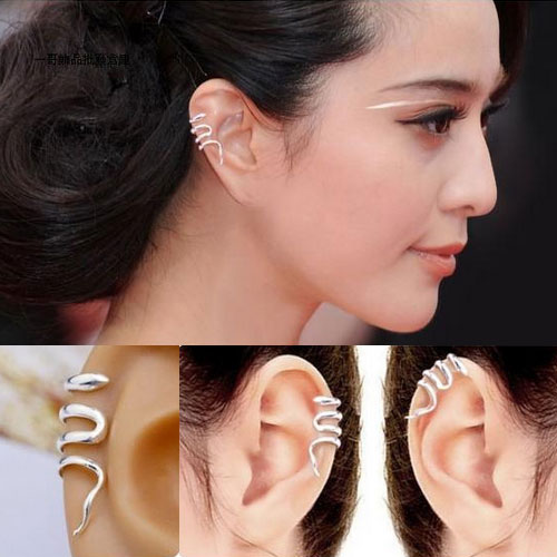 Hoa tai Ear Cuff - phụ kiện mới cho cô dâu cá tính