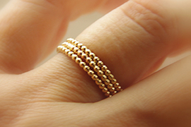 Những kiểu nhẫn cưới vàng