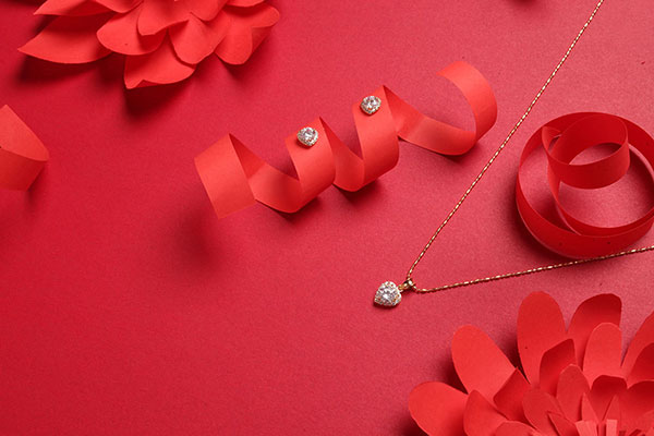 Trang sức trái tim - Quà tặng valentine ngọt ngào và tinh tế