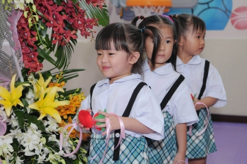 Bài phát biểu của Hùng Cửu Long nhân ngày Nhà Giáo Việt Nam 20/11 tại trường con gái